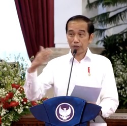 1 Juta UMKM Hari Ini Dapat Bantuan Rp 2,4 Juta dari Jokowi