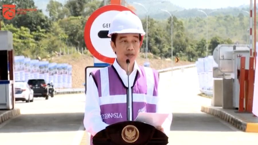 Jokowi resmikan Tol Pertama di Aceh. (Tangkapan layar youtube Setpres RI)