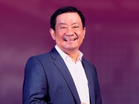 Direktur Keuangan XL Axiata Mundur, Ada Apa?
