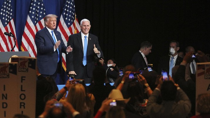 Presiden Donald Trump pada hari pertama Konvensi Partai Republik di Charlotte, North Carolina, 24 August 2020. AP/Travis Dove