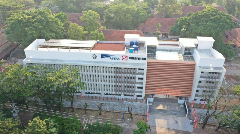 Jokowi Resmikan Gedung Vokasi Universitas Diponegoro. Dok: Ist