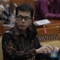Wishnutama: Pak Luhut, Pelaku Wisata Ingin Libur Akhir Tahun