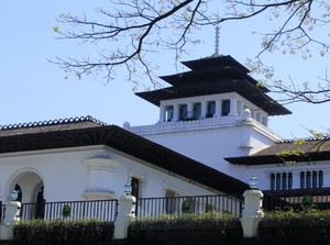 Wacana Provinsi Sunda, Budayawan Cirebon: Urgensinya Apa?
