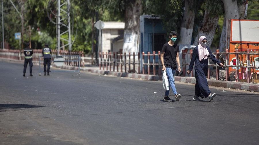 Jalur Gaza perpanjang Lockdown. (AP/Khalil Hamra)