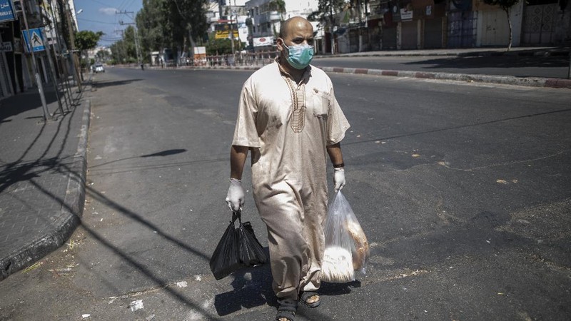 Jalur Gaza perpanjang Lockdown. (AP/Khalil Hamra)