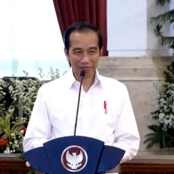 Cair! Jokowi Sebar Subsidi Gaji Untuk 2,5 Juta Pekerja