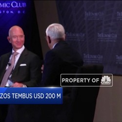 WOW! Kekayaan Jeff Bezos Tembus USD 200 Miliar