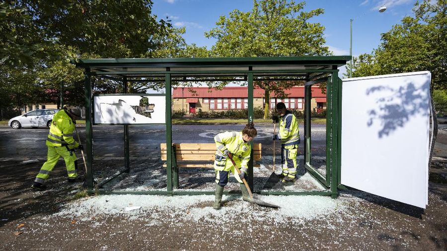 Demo membakar Alquran di kota Malmo, Swedia selatan. (AP/TT)
