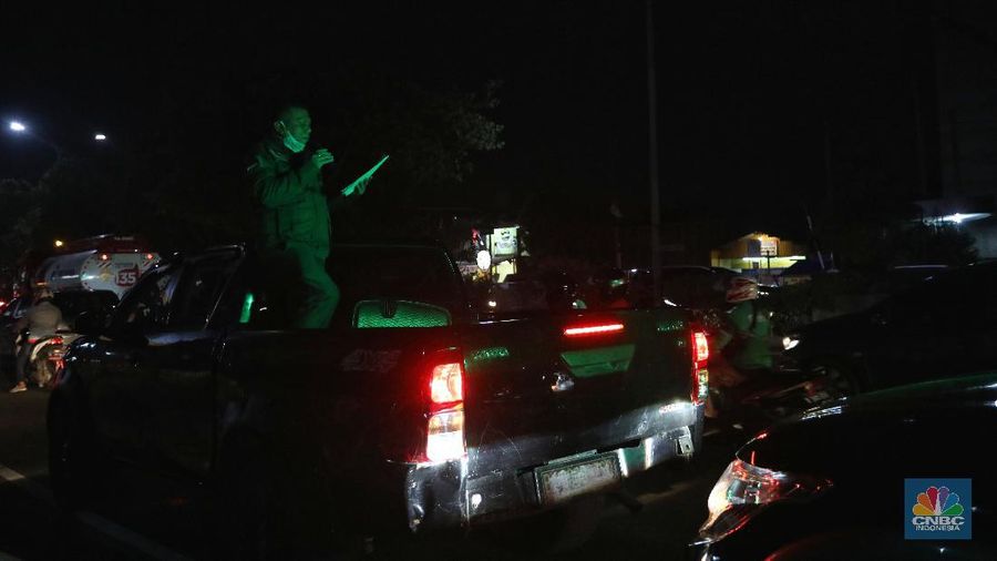 Depok Terapkan Jam Malam (CNBC Indonesia/ Andrean Kristianto)