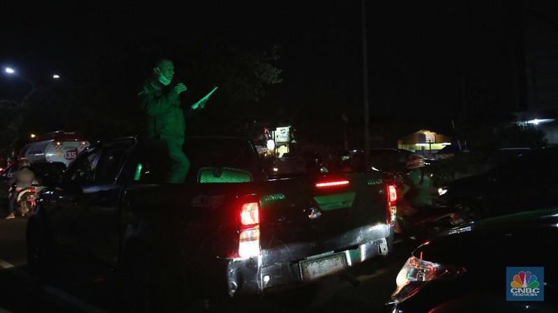 Depok Terapkan Jam Malam (CNBC Indonesia/ Andrean Kristianto)