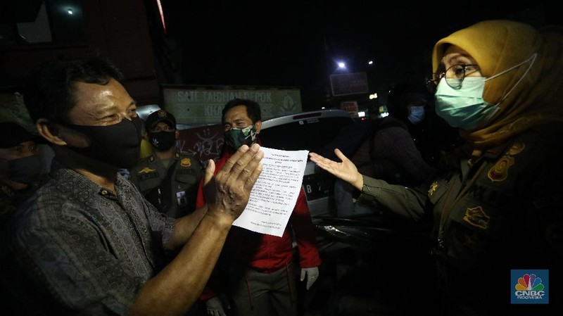 Depok Terapkan Jam Malam (CNBC Indonesia/ Andrean Kristianto)