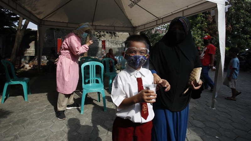Imunisasi Campak Ditengah Pandemi Covid-19 (CNBC Indonesia/Tri Susilo)