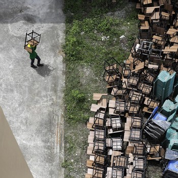 Nomor 1 Kasus Covid di ASEAN, Filipina Longgarkan Lockdown