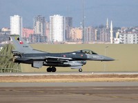 A Turkish Air Force F16 fighter jet prepares to take off after Defense Secretary Ash Carter visited the Incirlik Air Base near Adana, Turkey, Tuesday, Dec. 15, 2015. Carter said the U.S. wants Turkey to better control its border with Syria, which cou