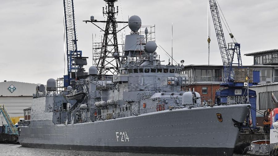 The German frigate Luebeck F214 of the German Navy is pictured on Thursday, May 16, 2019 at the harbor in Bremerhaven, Germany. (AP Photo/Martin Meissner)