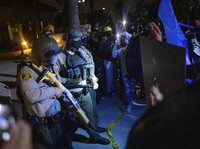 Penembakkan Warga Kulit Hitam Lagi di AS, Los Angeles Demo