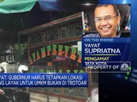 Pengamat: Harus Ada Aturan Tegas Soal UMKM Jualan di Trotoar