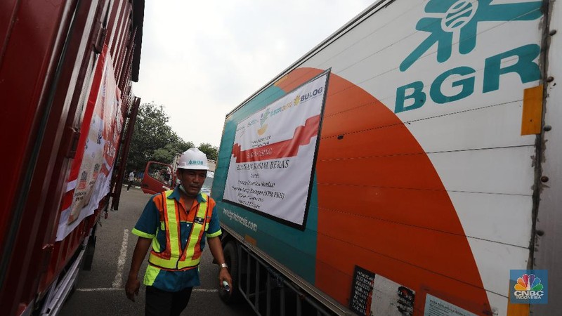 Program Bantuan Sosial Beras untuk 10 Juta Keluarga Indonesia (CNBC Indonesia/Andrean Kristianto)