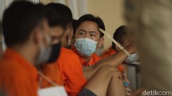 Komunitas Lain Diselidiki Usai Pesta Gay Apartemen Dibongkar Polisi