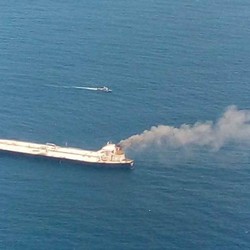 Bawa 2 Juta Barel Minyak, Sebuah Tanker Terbakar di Sri Lanka