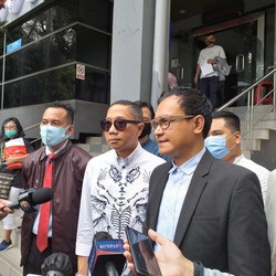 Aakar & Jouska Dilaporkan ke Polda Metro Jaya, Masalah Apa?