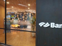 Bank Capital Rights Issue Rp 5 T Lebih, Sinarmas Masuk Lagi?