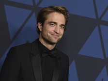 Mau Lihat Robbert Pattinson Berubah Jadi Batman? Cek di Sini!
