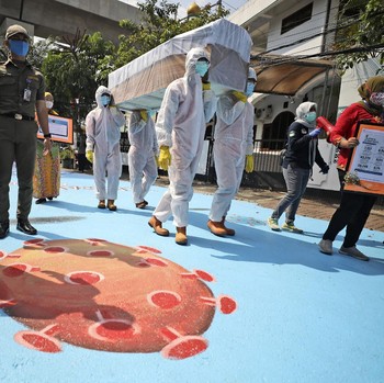 Potret Satu Semester Pandemi Corona di Tanah Air