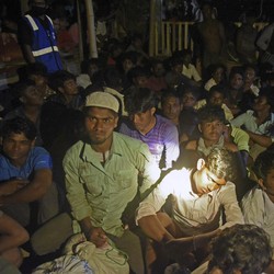 'Senyum' Muslim Rohingya Dibalik Kudeta Suu Kyi di Myanmar