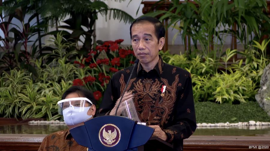 Presiden Joko Widodo saat Sambutan Sidang Kabinet Paripurna untuk Penanganan Kesehatan dan Pemulihan Ekonomi Tahun 2021 (Tangkapan Layar Youtube Sekretariat Presiden)