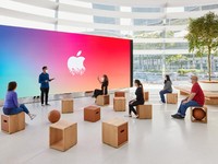 Apple Bagi-bagi iPhone ke Hacker, Ada Tujuannya?