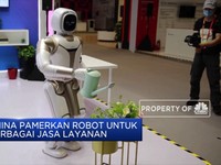 China Pamerkan Robot untuk Berbagai Jasa Layanan