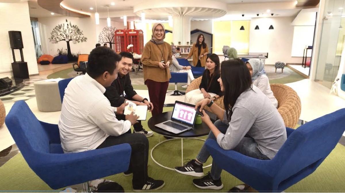 Pakar: Gen Z Berisiko Punya Kecerdasan Lebih Rendah Dibanding Milenial