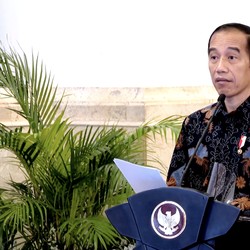 Jokowi: Jangan Buru-buru Tutup Wilayah, Kota, dan Kabupaten