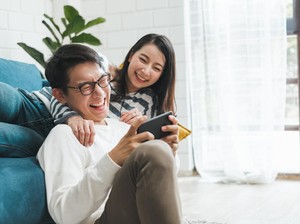 9 Deretan Game yang Bisa Menghasilkan Uang di Dunia Nyata