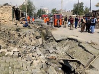 Bom Bunuh Diri Sasar Wapres, 10 Orang Tewas di Afganistan