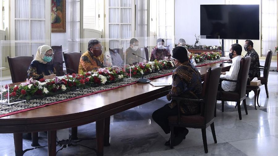Tim Vaksin Merah Putih di Istana Bogor (BPMI/ Lukas)