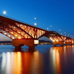 Ada Idol Kpop Mau Bunuh Diri, Hampir Loncat dari Jembatan