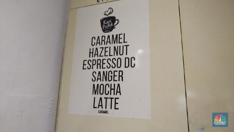 Kopi Politik (վ/ Yuni Astutik)