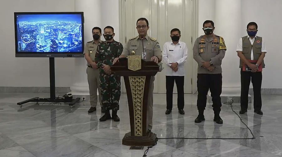 Anies Baswedan, Konferensi Pers Status Pembatasan Sosial Berskala Besar (PSBB) DKI Jakarta. Dok: Tangkapan layar youtube pemprov DKI Jakarta