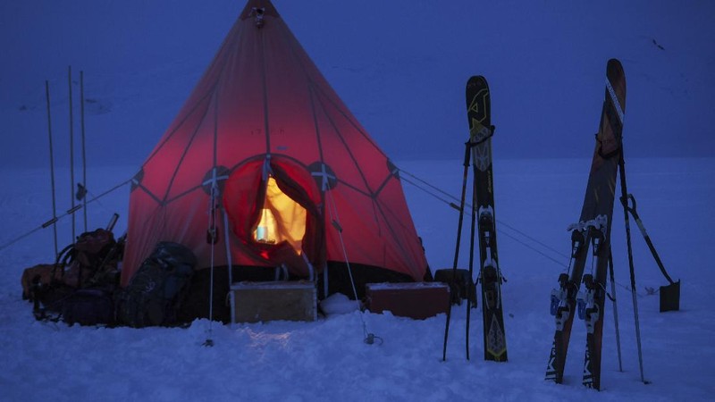 In this handout photo provided by British Antarctic Survey, field guide Andy Hood is seen at the Brunt ice shelf in Antarctica in January 2020. Antarctica remains the only continent without COVID-19 and now in Sept. 2020, as nearly 1,000 scientists and others who wintered over on the ice are seeing the sun for the first time in months, a global effort wants to make sure incoming colleagues don't bring the virus with them. (Robert Taylor/British Antarctic Survey via AP)