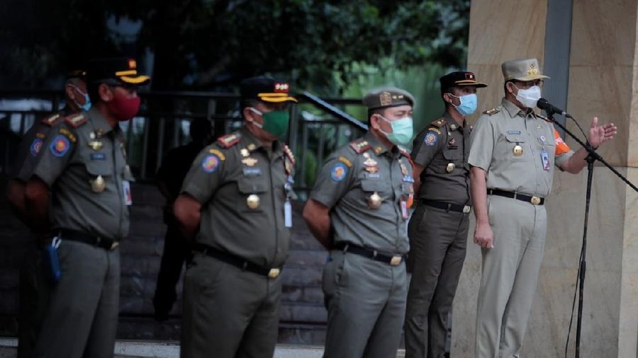 Anies Baswedan, pimpin apel untuk penanganan Covid-19. Ist