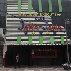 Pengusaha Hiburan Merapat ke Anies: Pijat-Karaoke DKI Dibuka?