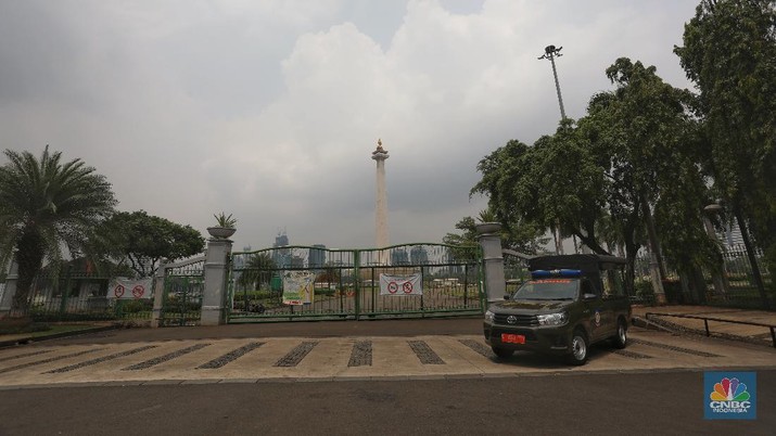 Ilustrasi tempat wisata yang ditutup saat PSBB. (CNBC Indonesia/Anderan Kristianto) Ilustrasi tempat wisata yang ditutup saat PSBB. (CNBC Indonesia/Anderan Kristianto)