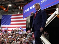 Trump Ngamuk! Janji Hancurkan Iran 1000 Kali Lipat, Ada Apa?