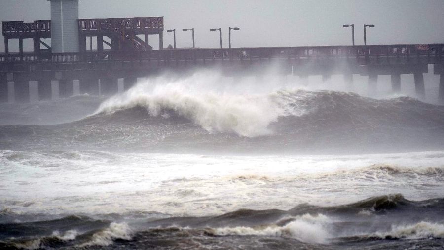 Badai Sally di Florida Panhandle dan pantai Alabama. AP/Lukas Flippo