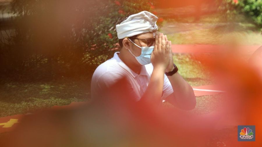 Hari Raya Galungan umat Hindu Bali. (CNBC Indonesia/Andrean Kristianto)
