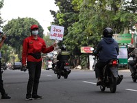 Pizza Hut Tetap Jualan Pizza di Pinggir Jalan, Ini Alasannya