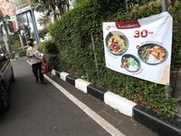 Perhatian! Resesi RI Makin Terlihat, Resto & Mal Tumbang