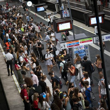 Potret Madrid yang Terancam Lockdown karena Gelombang 2 Covid